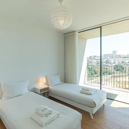 Guestready - Urban Luxury With Douro View דירה